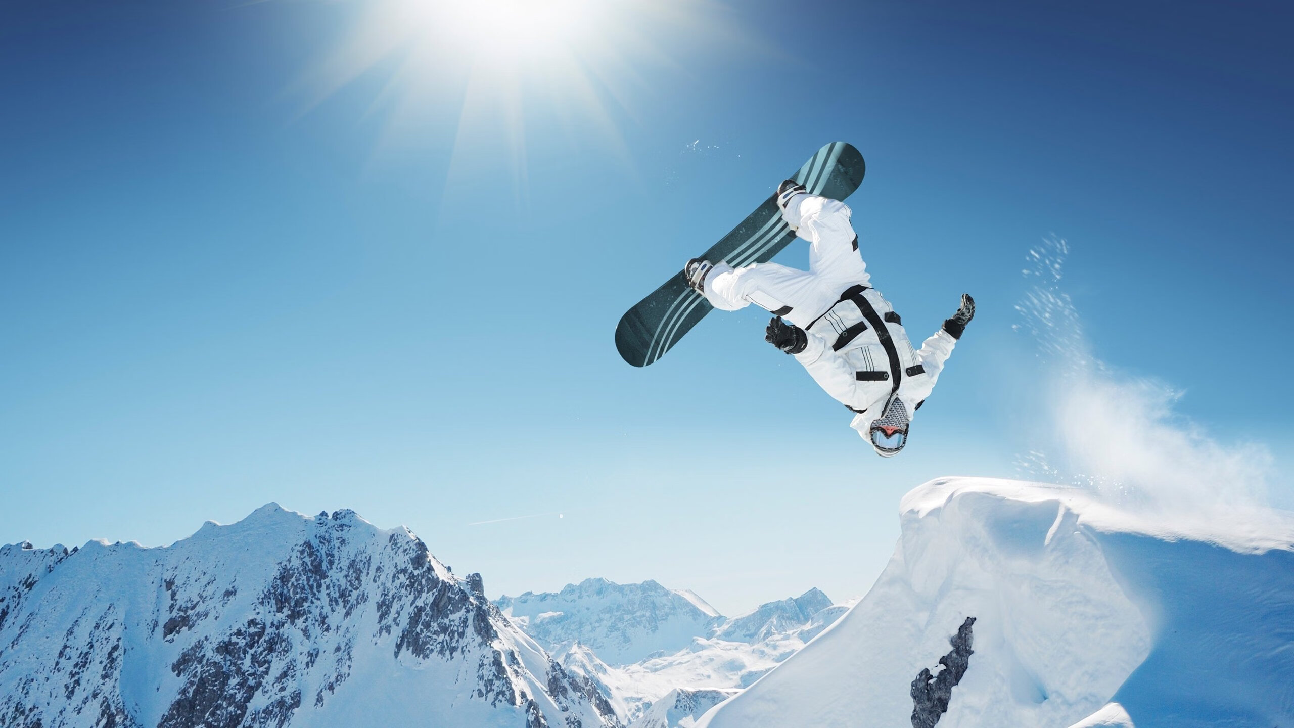 _城市漫游：街头迷你网球争霸赛激发热情_，mini网球场